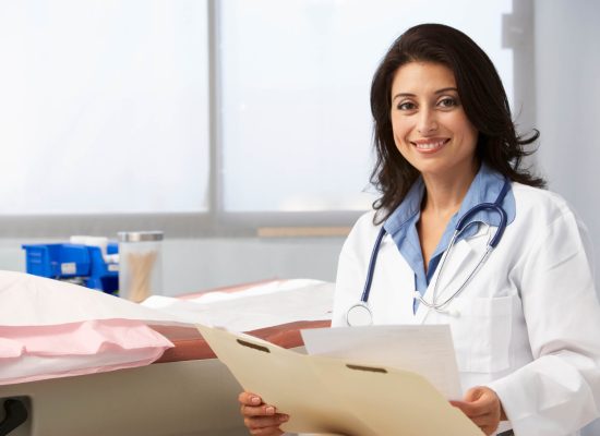 Latina-doctor